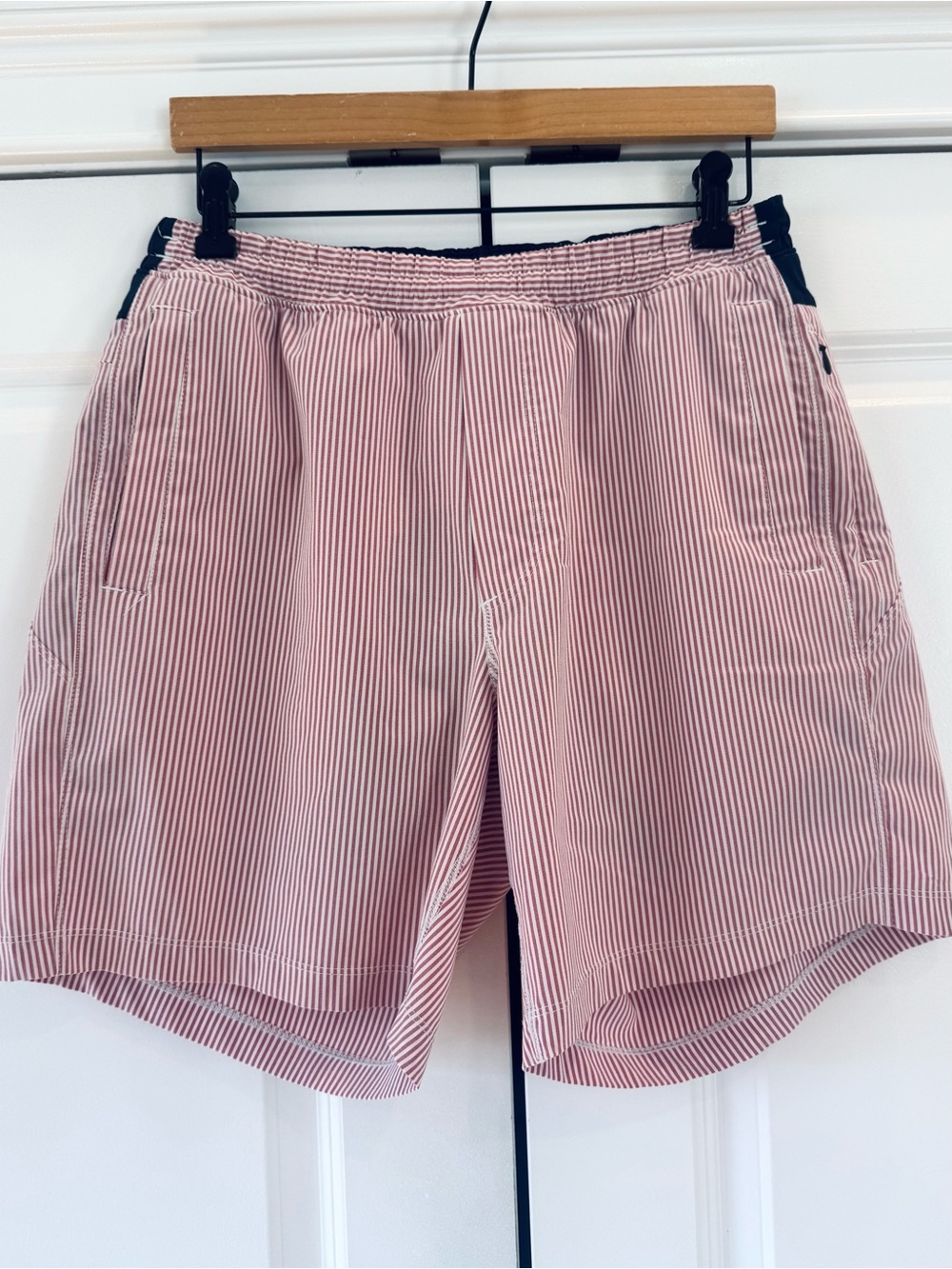 Birddogs Shorts gym hybrid lined red stripe American patriotic size large